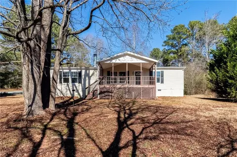 15 Park Pl, Villa Rica, GA 30180