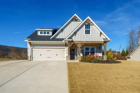 94 Hawks Trl, Waleska, GA 30183