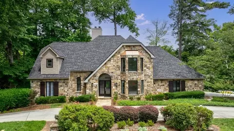 459 Atlanta Country Club Dr, Marietta, GA 30067