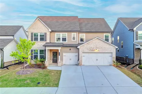 618 Caryle Trail Ln, Loganville, GA 30052
