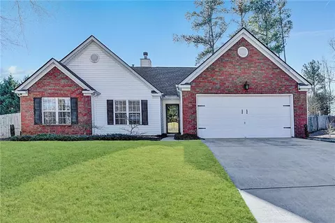 1318 Cascade View Dr, Grayson, GA 30017
