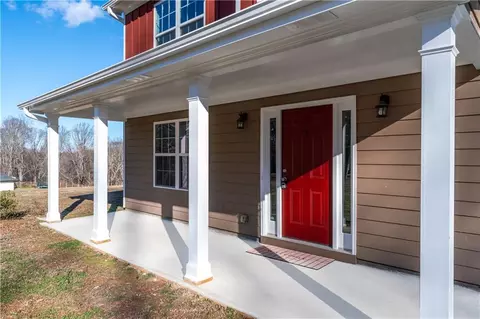 Exterior - 3930 Mabery Rd, Gainesville, GA 30507 photo 3 of 7