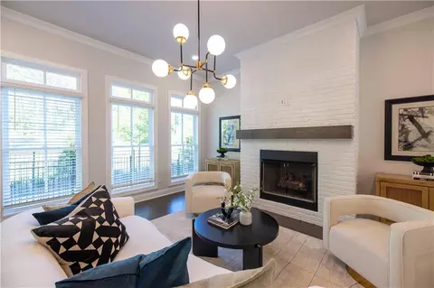 2842 Evanshire Ave #113, Duluth, GA 30096