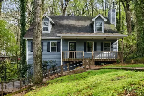 4716 Alpine Dr SW, Lilburn, GA 30047