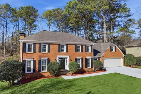 4228 Allenhurst Dr, Peachtree Corners, GA 30092