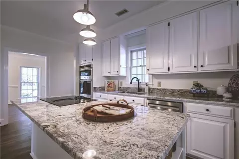 Kitchen - 142 Carr Rd, Lagrange, GA 30241 photo 4 of 6