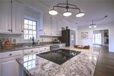 Kitchen - 142 Carr Rd, Lagrange, GA 30241 photo 3 of 6