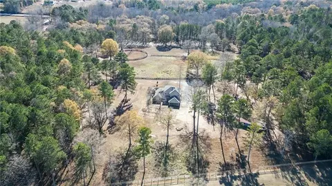 View/Area - 142 Carr Rd, Lagrange, GA 30241 photo 3 of 4