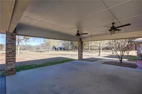 Exterior - 142 Carr Rd, Lagrange, GA 30241 photo 8 of 36