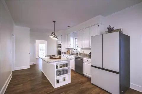 Kitchen - 142 Carr Rd, Lagrange, GA 30241 photo 5 of 6