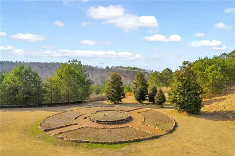 Exterior - 17 Cottage Ln, Toccoa, GA 30577 photo 3 of 11