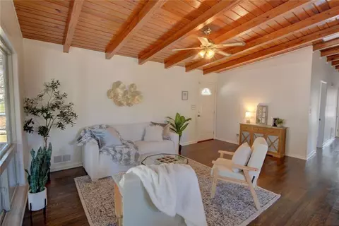 Living - 3206 Laventure Dr, Chamblee, GA 30341 photo 1 of 3