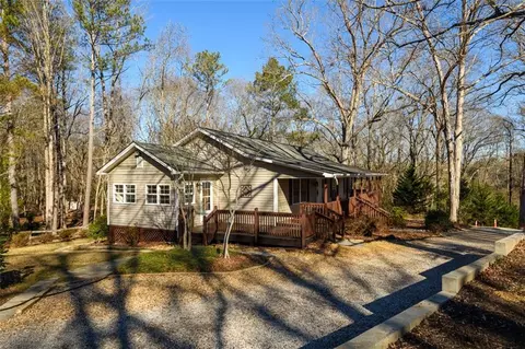 Exterior - 255 Bob Holman Rd, Athens, GA 30607 photo 1 of 18