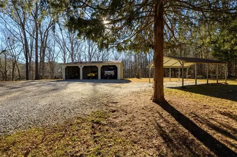 Exterior - 255 Bob Holman Rd, Athens, GA 30607 photo 16 of 18