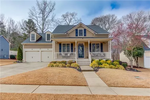 7312 Grand Reunion Dr, Hoschton, GA 30548