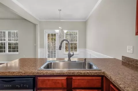 Kitchen - 27 Longleaf Cir, Fairburn, GA 30213 photo 3 of 5