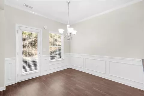 Entry Way - 27 Longleaf Cir, Fairburn, GA 30213 photo 2 of 6