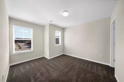 Bedroom - 27 Longleaf Cir, Fairburn, GA 30213 photo 1 of 2