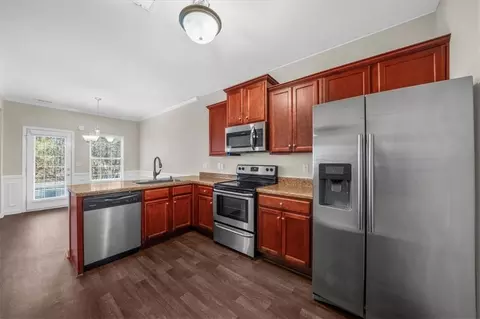 Kitchen - 27 Longleaf Cir, Fairburn, GA 30213 photo 1 of 5