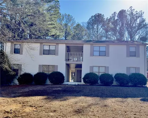 155 Meadowbrook Ct, Fayetteville, GA 30215