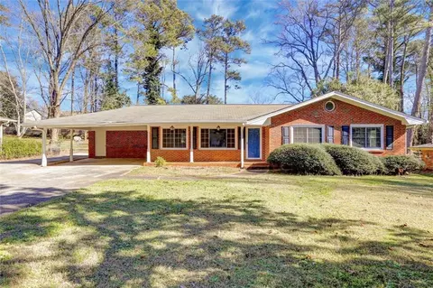 1266 Hickory Dr SW, Lilburn, GA 30047