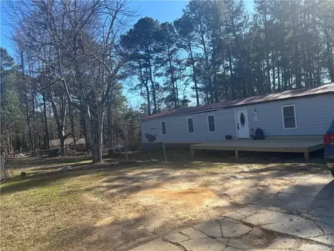 6965 Allatoona Gtwy, Acworth, GA 30102