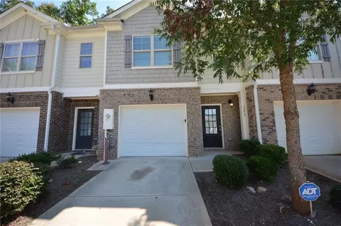 5873 Taka Ln, Lithonia, GA 30038