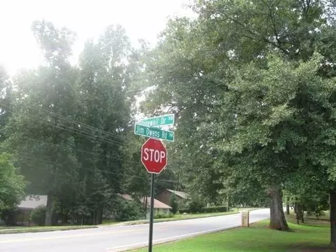 3649 Stonewall Dr NW, Kennesaw, GA 30152