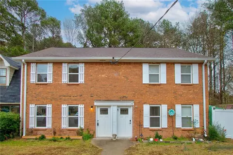 6544 River Park Dr, Riverdale, GA 30274
