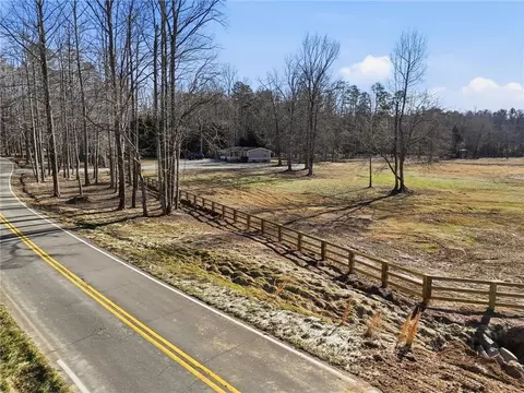 209 Horton Rd, Dahlonega, GA 30533