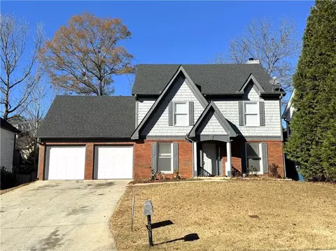 231 Oak Vista Ct, Lawrenceville, GA 30044