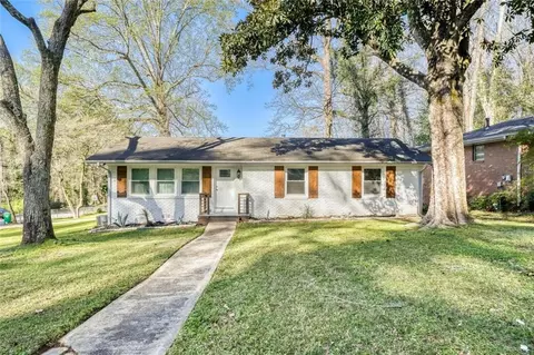 675 Collingwood Dr, Decatur, GA 30032