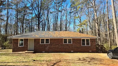 5474 June Dr SW, Austell, GA 30106