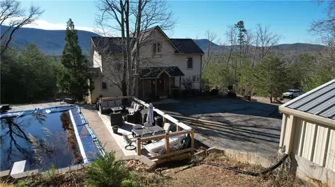 Exterior - 459 E Valley Rd NE, Rydal, GA 30171 photo 6 of 14