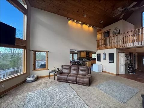 Living - 459 E Valley Rd NE, Rydal, GA 30171 photo 5 of 7
