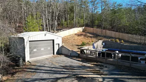 Exterior - 459 E Valley Rd NE, Rydal, GA 30171 photo 4 of 14