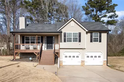 56 Pleasant Forest Ct, Temple, GA 30179