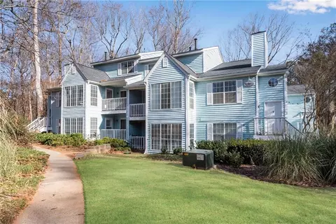 720 Glenleaf Dr, Peachtree Corners, GA 30092
