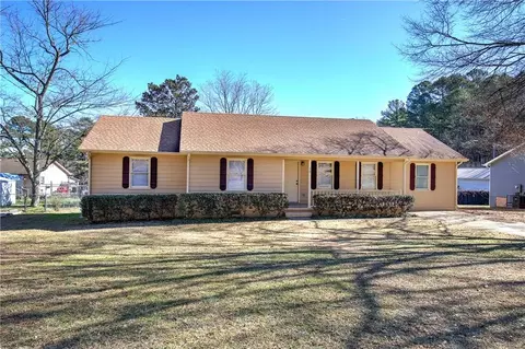 58 Habersham Cir NE, Cartersville, GA 30121