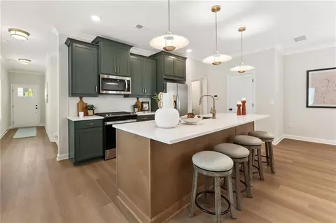 340 Marigold Ln, Woodstock, GA 30188