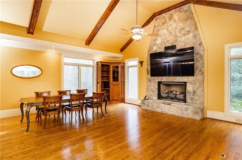 Living - 4457 Ridgegate Dr, Peachtree Corners, GA 30097 photo 4 of 13