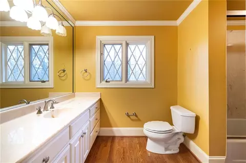 Bath - 4457 Ridgegate Dr, Peachtree Corners, GA 30097 photo 4 of 6