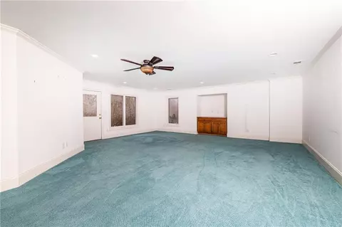 Living - 4457 Ridgegate Dr, Peachtree Corners, GA 30097 photo 12 of 13