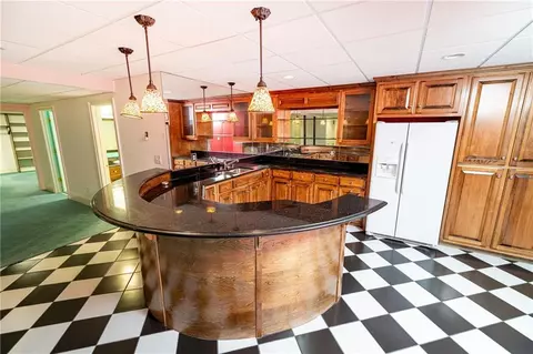 Kitchen - 4457 Ridgegate Dr, Peachtree Corners, GA 30097 photo 10 of 11