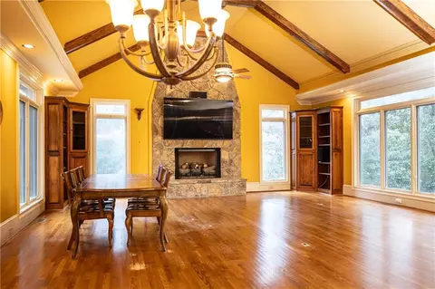 Living - 4457 Ridgegate Dr, Peachtree Corners, GA 30097 photo 11 of 13