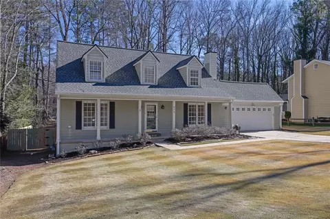 675 Barrington Way, Roswell, GA 30076