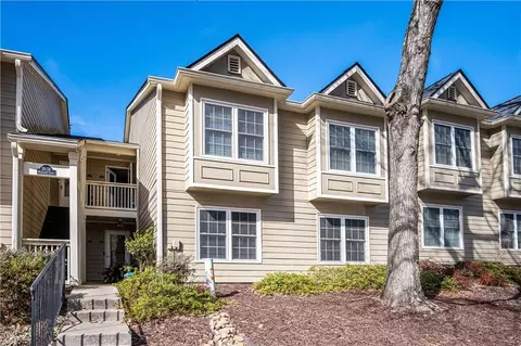 23 Middleton Ct SE, Smyrna, GA 30080