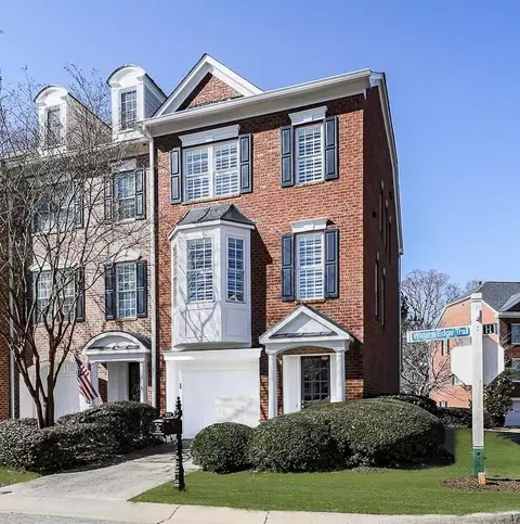 3011 Waters Edge Trl, Roswell, GA 30075