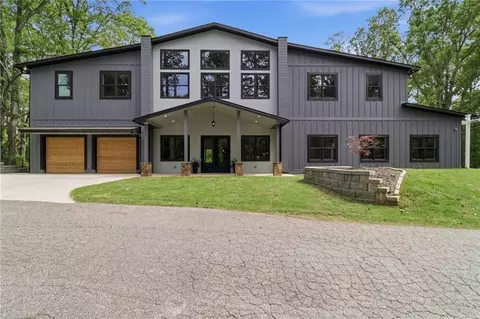 7258 Island Mill Rd SE, Acworth, GA 30102