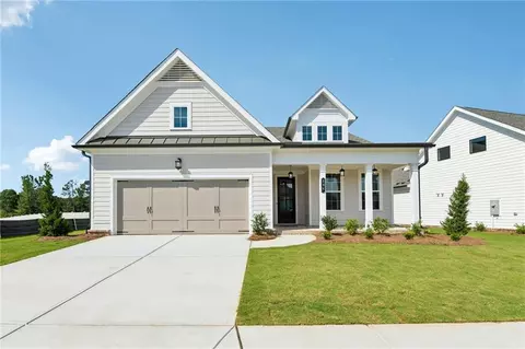 135 High Point Dr, Hoschton, GA 30548